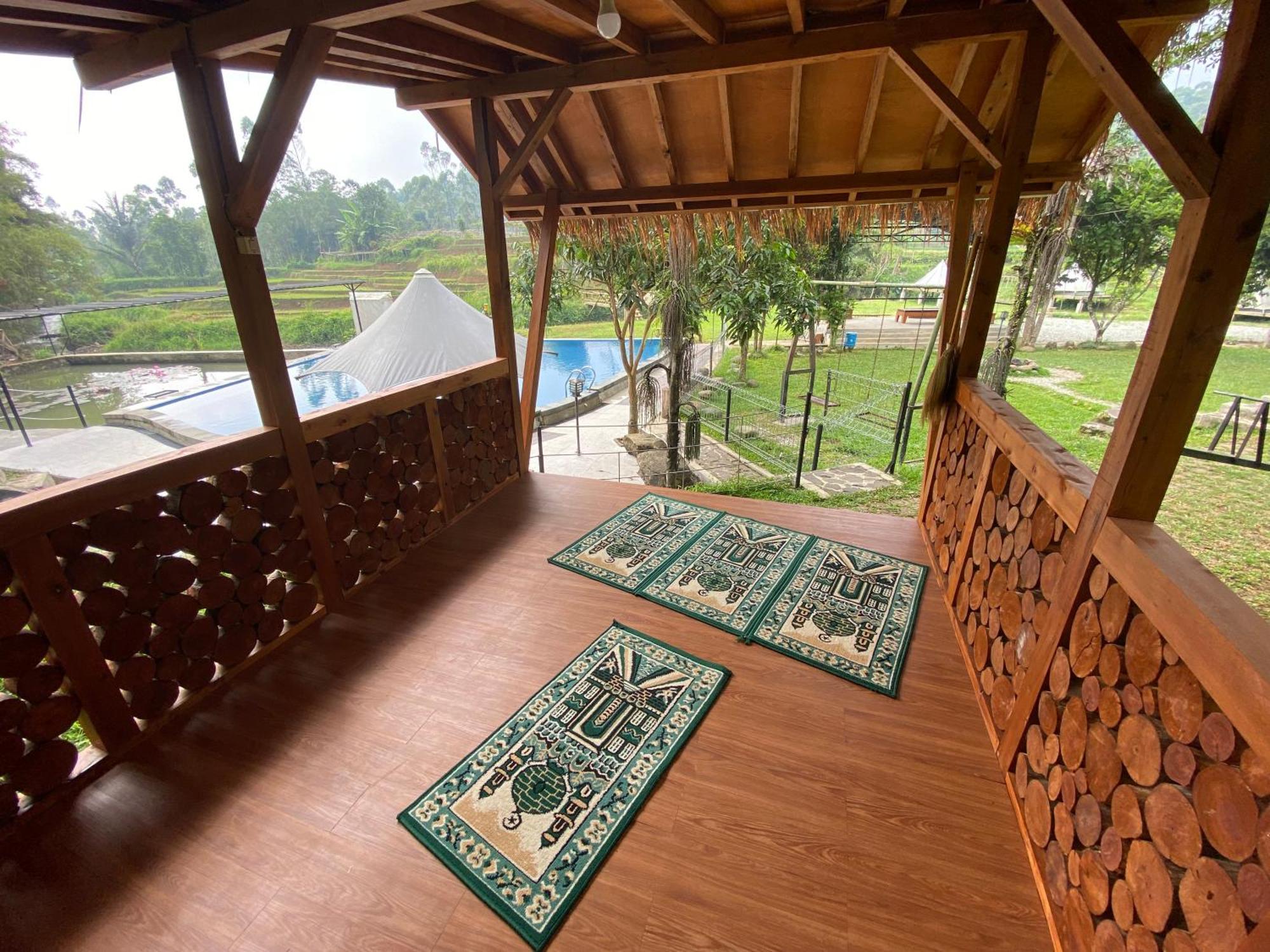 Shine River Ciwidey ภายนอก รูปภาพ