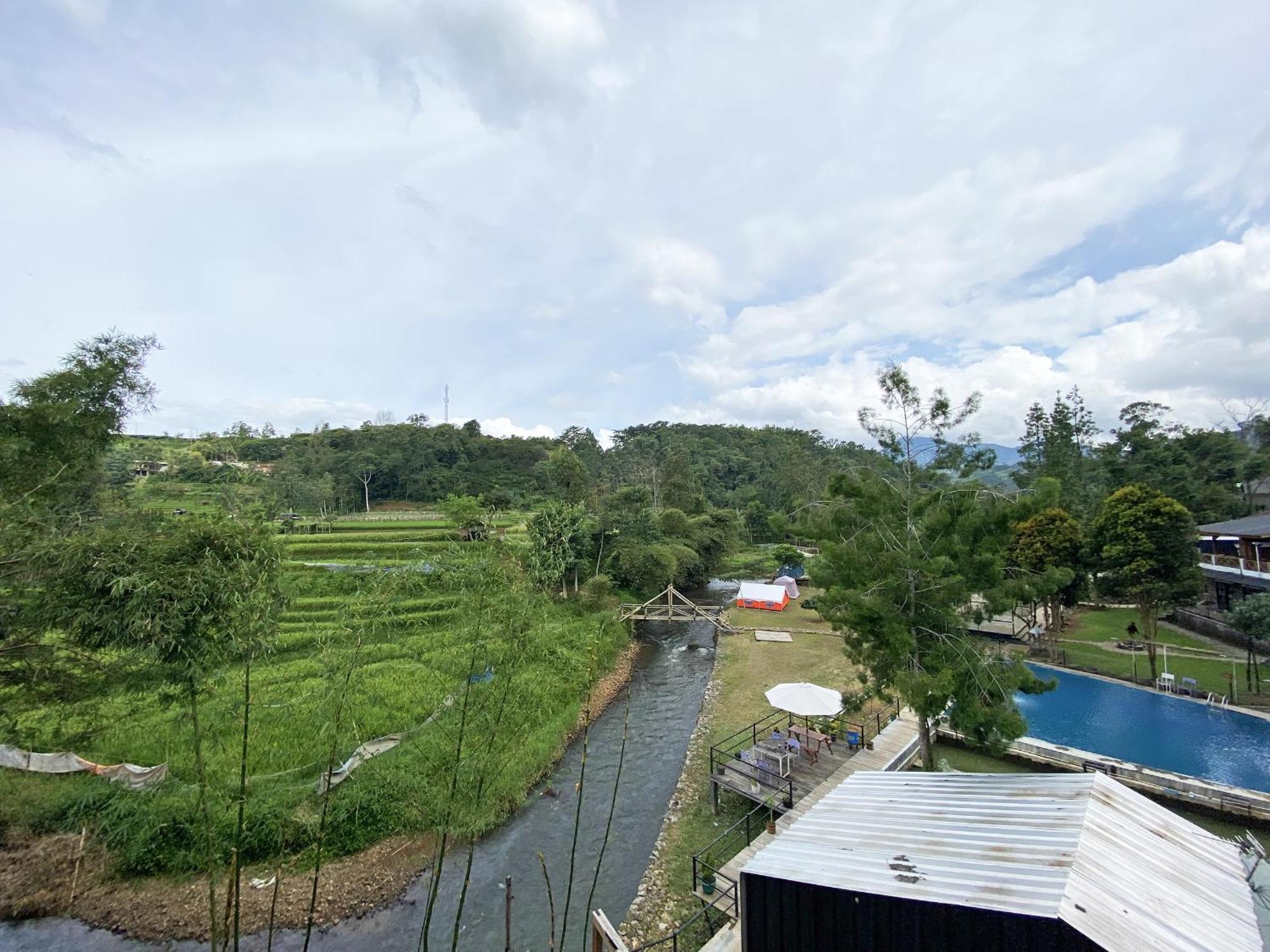 Shine River Ciwidey ภายนอก รูปภาพ